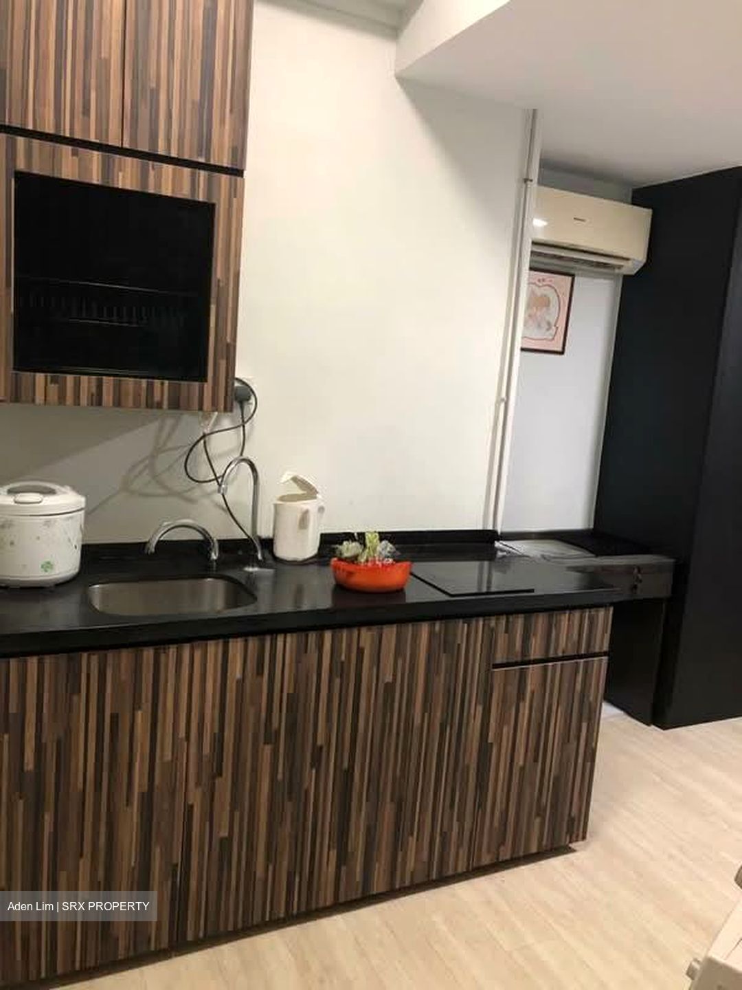Seletaris (D27), Condominium #550325301